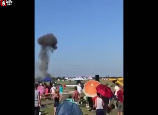 Video :An air catastrophe during a performance in Hungary